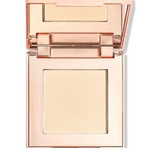 LUNA MAGIC BEAUTY Soft   Perfection   Foundation   Powder in Light